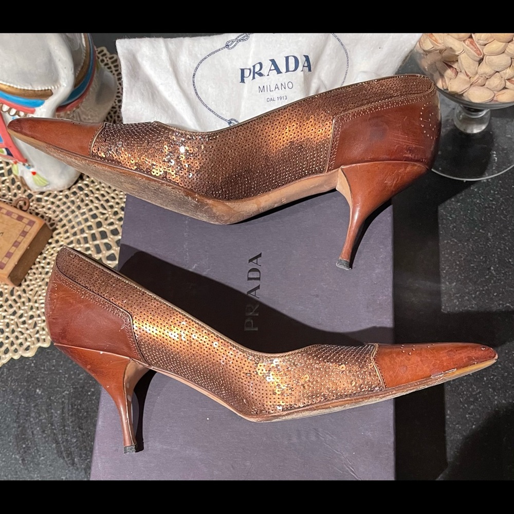 Prada pumps - Picture 7 of 8